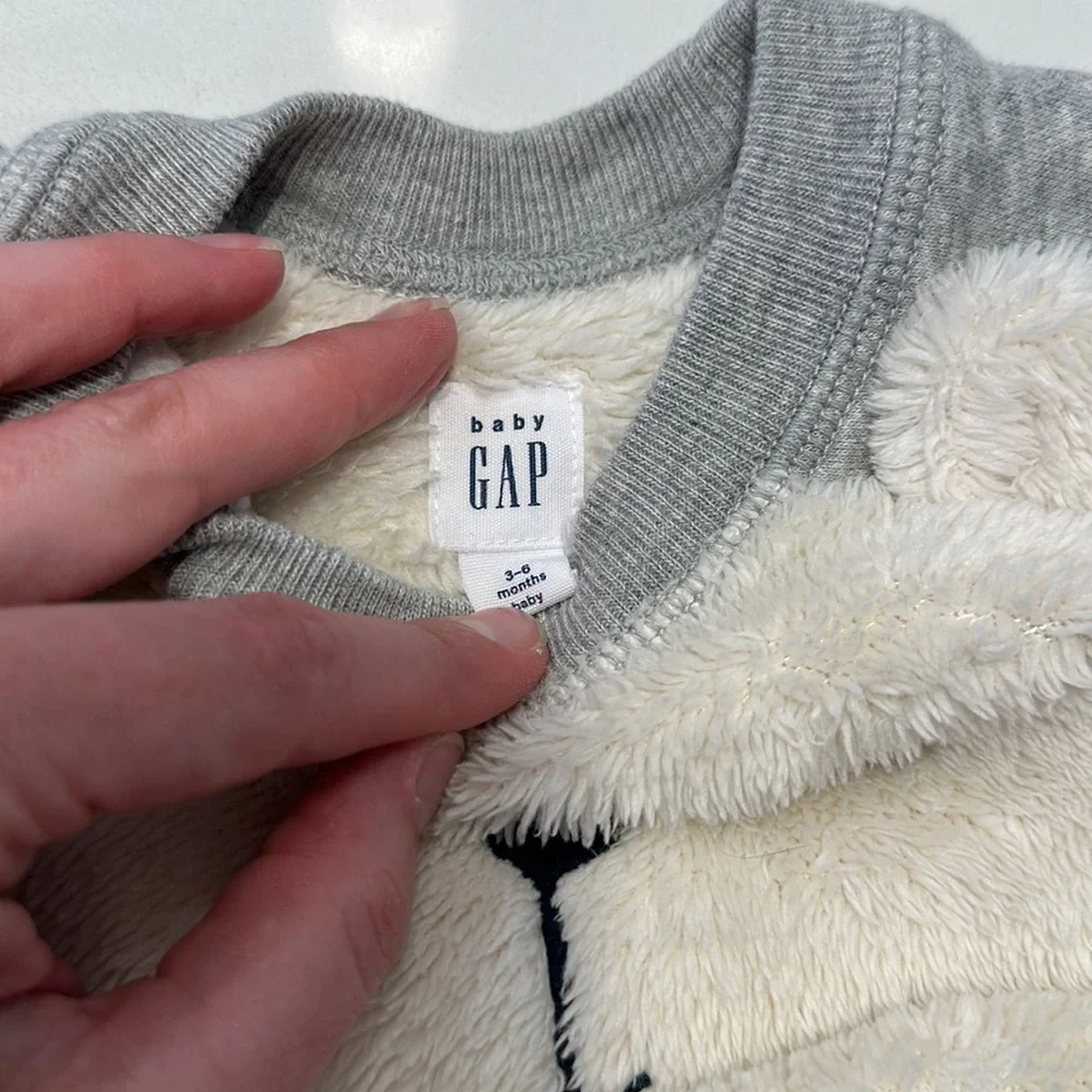 Gap baby teddy bear joggers & sweatshirt gray & white cream size 3-6 months 🤍🩶